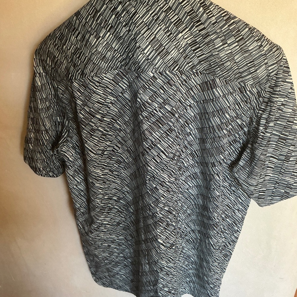 Perry Ellis Silk stylish shirt
